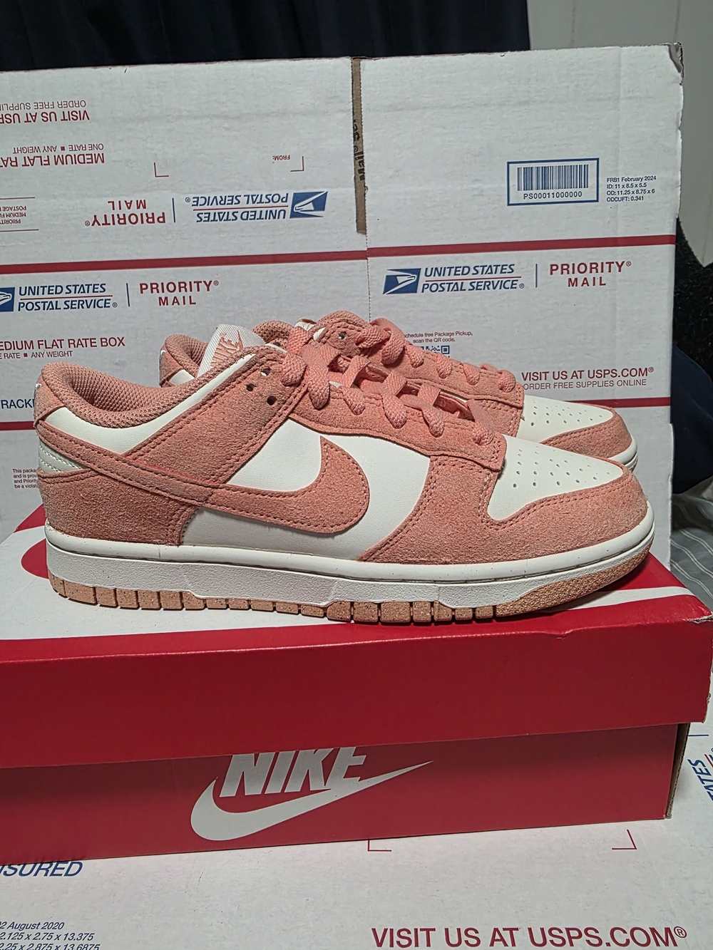 Nike Women’s Low-Top Sneakers - Coral Pink & White